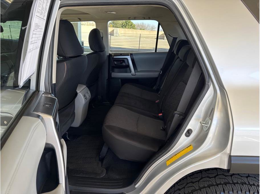 Used 2010 Toyota 4Runner Trail image 11