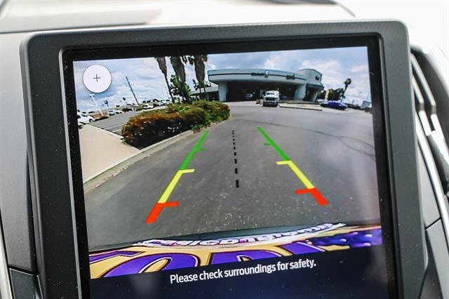 Used 2023 Ford Edge SEL image 23