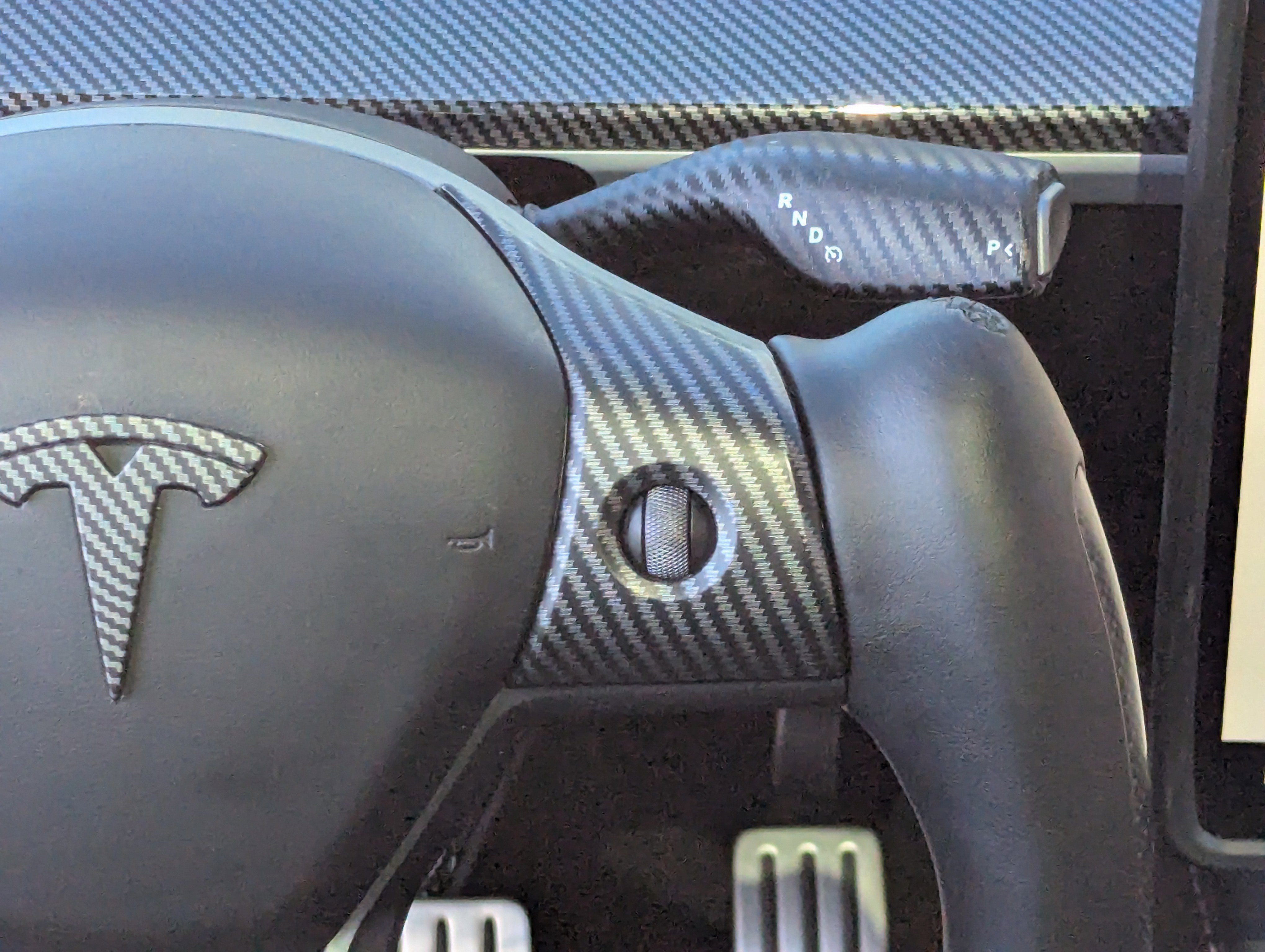 Used 2025 Tesla Model Y Performance image 18