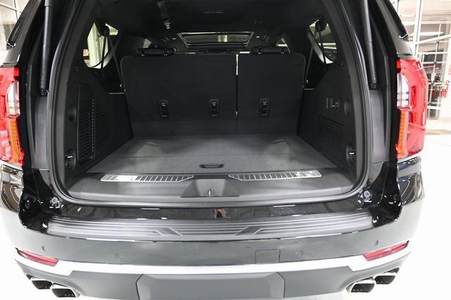 New 2026 GMC Yukon XL Denali w/ Denali Reserve Package image 33