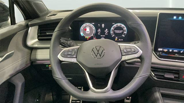 New 2026 Volkswagen Tiguan SE R-Line AWD/4WD image 23
