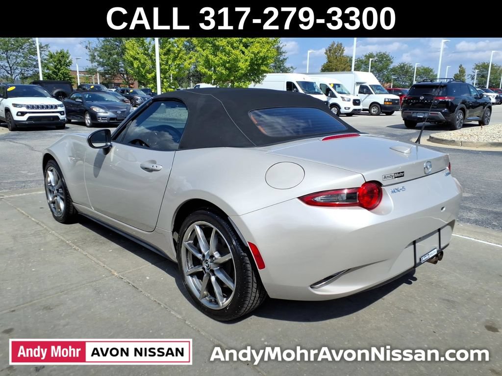 Used 2022 MAZDA MX-5 Miata Grand Touring RWD image 6