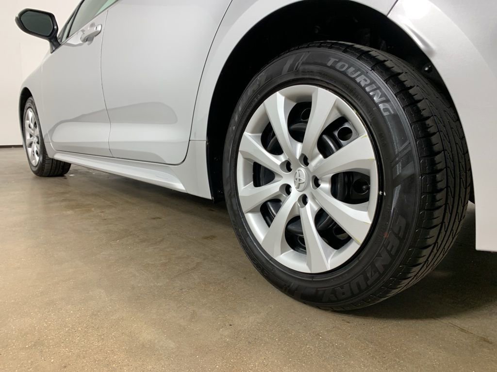 Used 2024 Toyota Corolla LE image 15