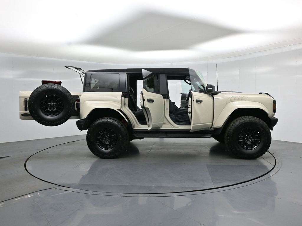 New 2026 Ford Bronco Raptor w/ Interior Carbon Fiber Pack AWD/4WD image 4