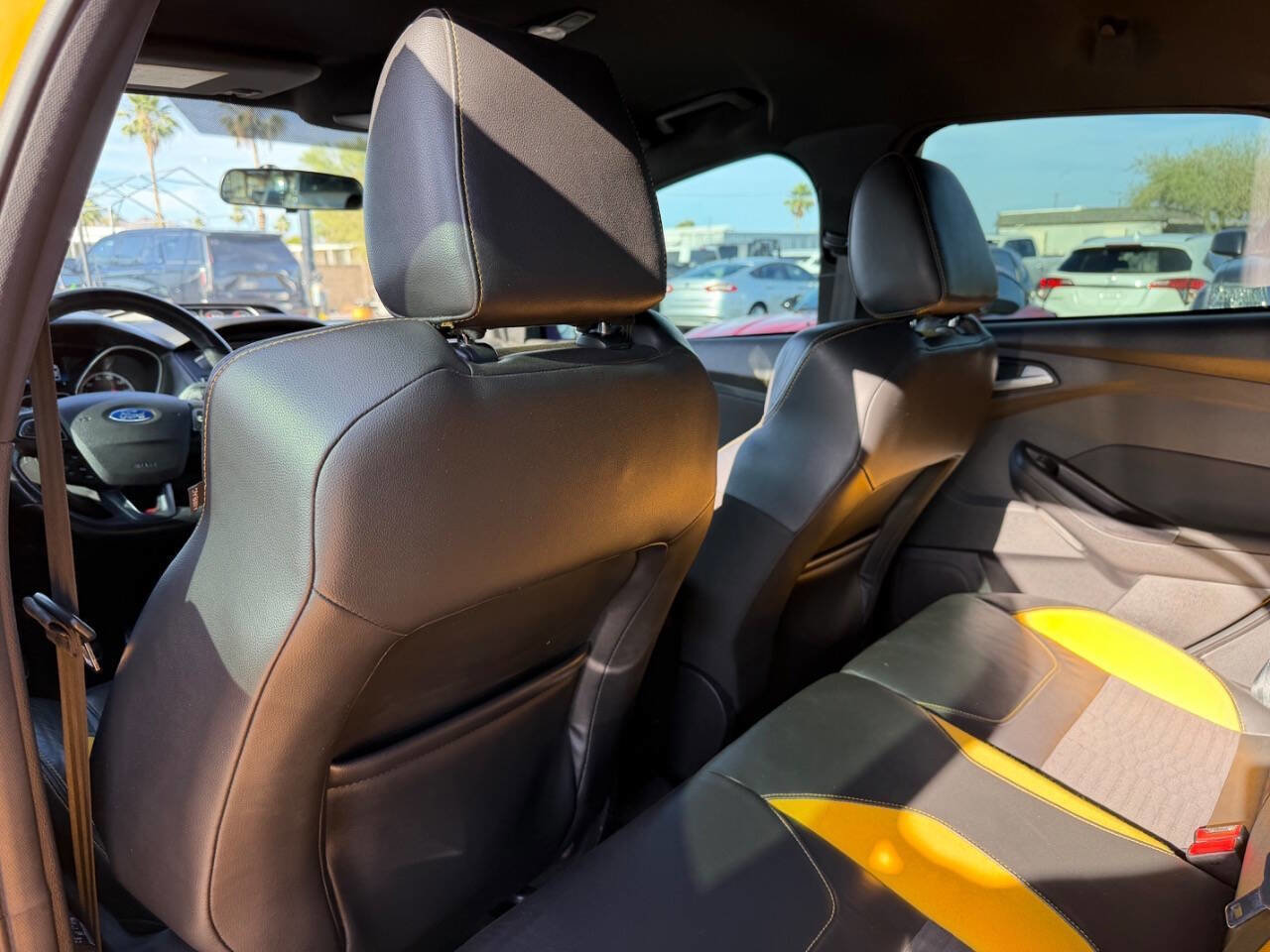 Used 2015 Ford Focus ST w/ Equipment Group 401A FWD image 20