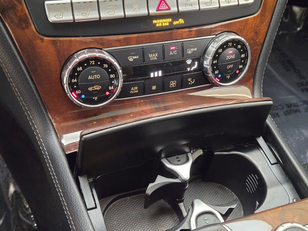 Used 2014 Mercedes-Benz SL 550 image 37