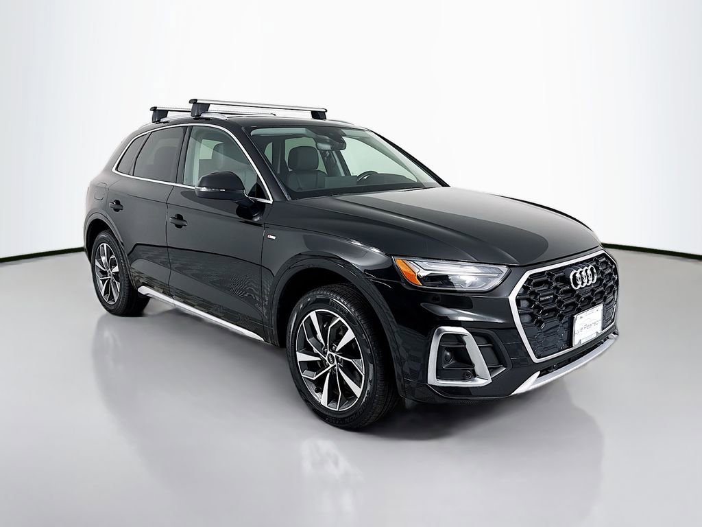 Used 2023 Audi Q5 2.0T Premium Plus w/ Premium Plus Package AWD/4WD image 7