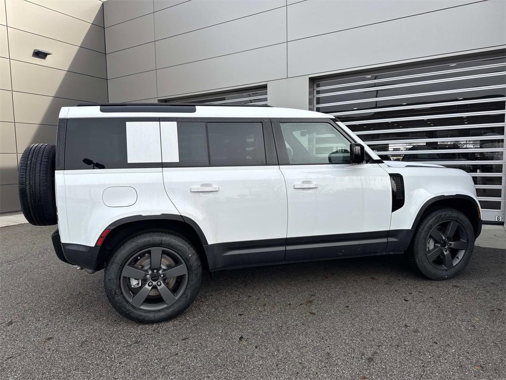 New 2026 Land Rover Defender 110 S image 6
