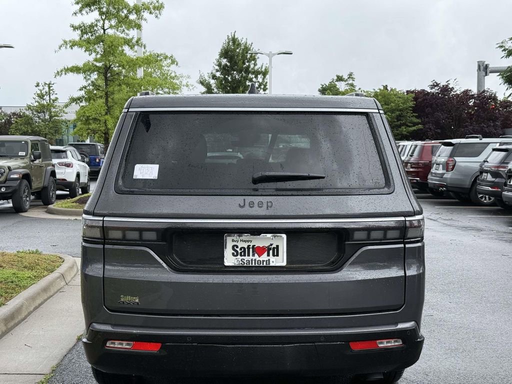 New 2026 Jeep Grand Wagoneer L 4WD w/ Premium Group I image 11