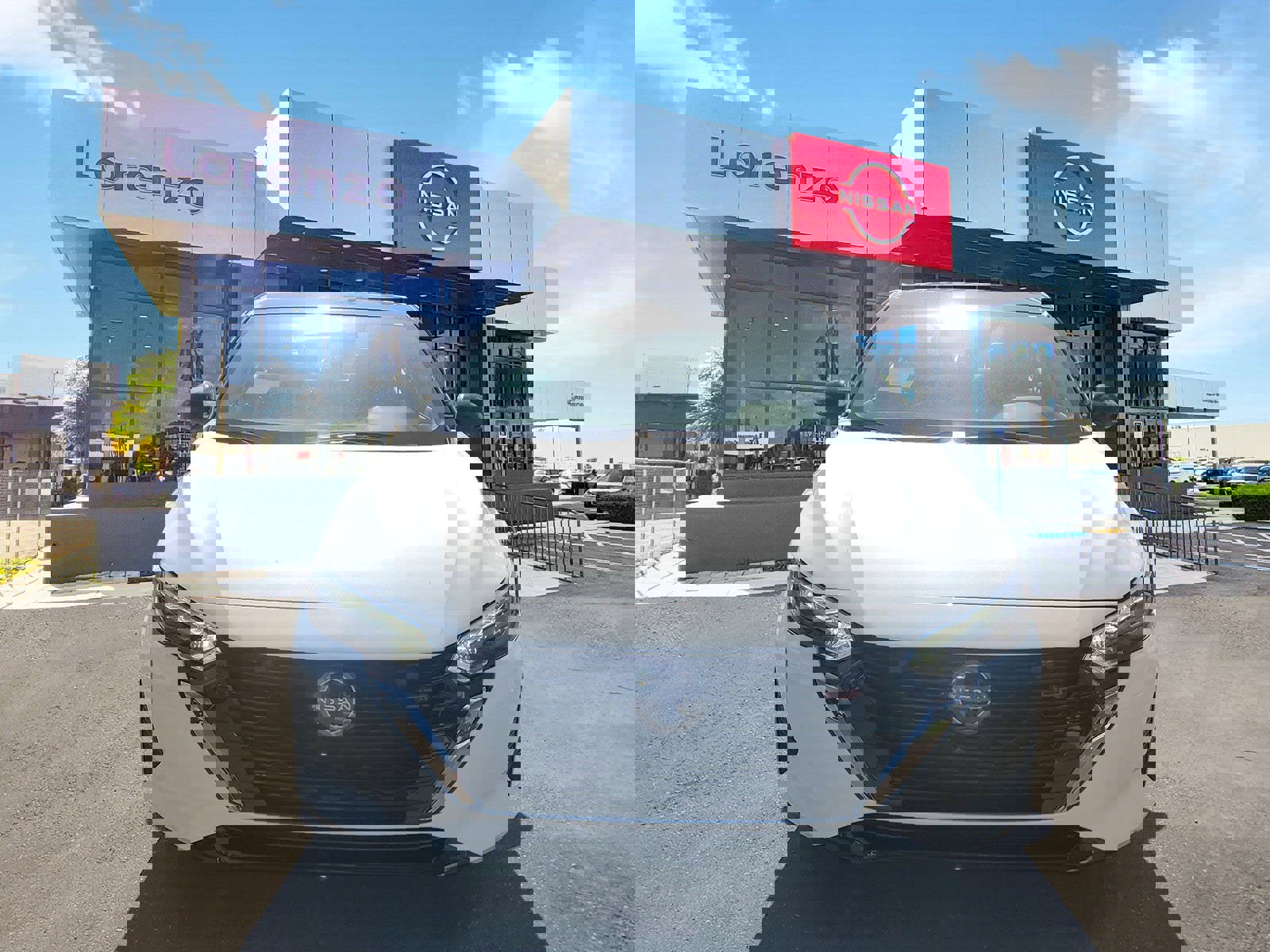 New 2025 Nissan Sentra SR w/ SR Premium Package image 2