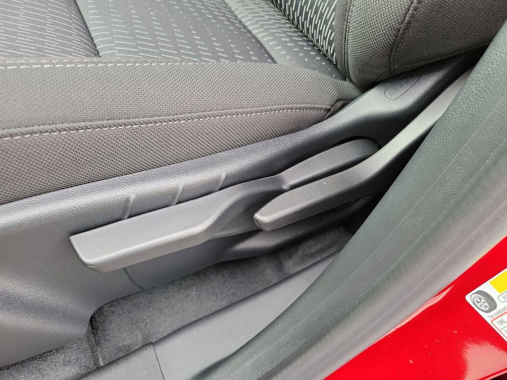 New 2026 Chevrolet Equinox LT image 22