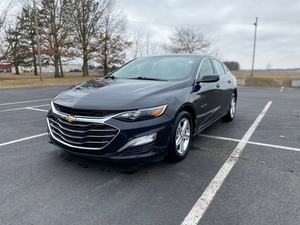 Used 2023 Chevrolet Malibu LS FWD image 3