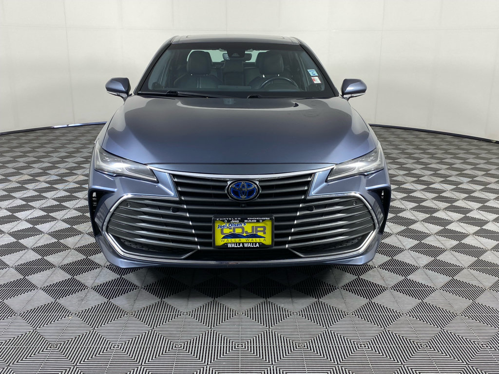 Used 2021 Toyota Avalon Limited w/ Advanced Safety Package FWD image 5