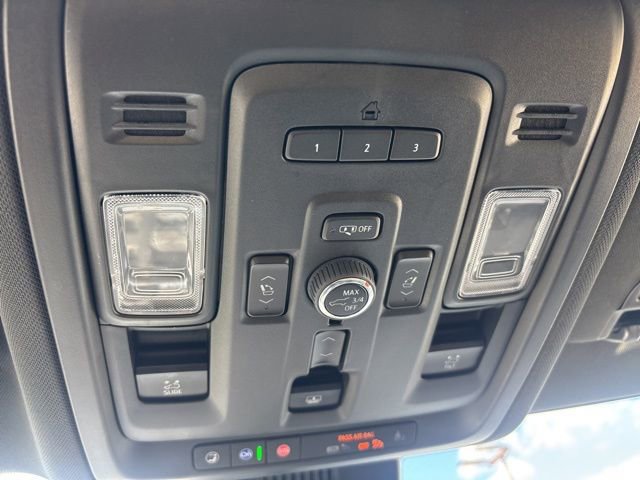 Certified 2024 Chevrolet Tahoe High Country w/ Premium Package AWD/4WD image 14