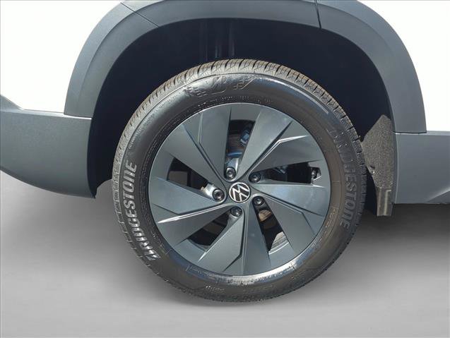 New 2027 Volkswagen Taos S FWD image 7