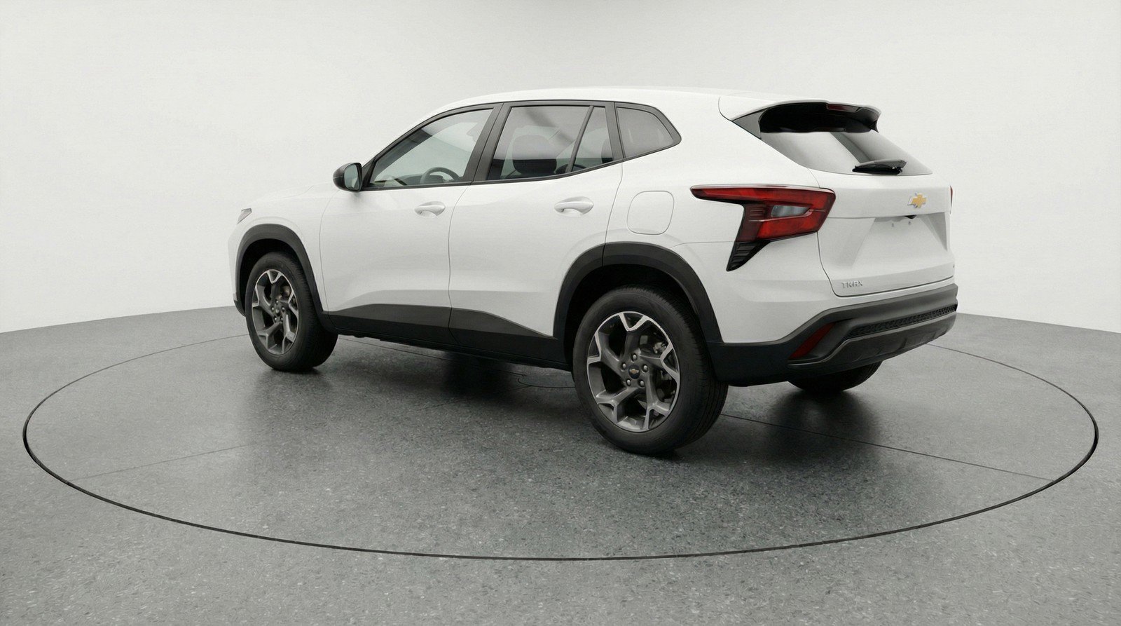 Used 2025 Chevrolet Trax LT w/ LT Convenience Package image 6