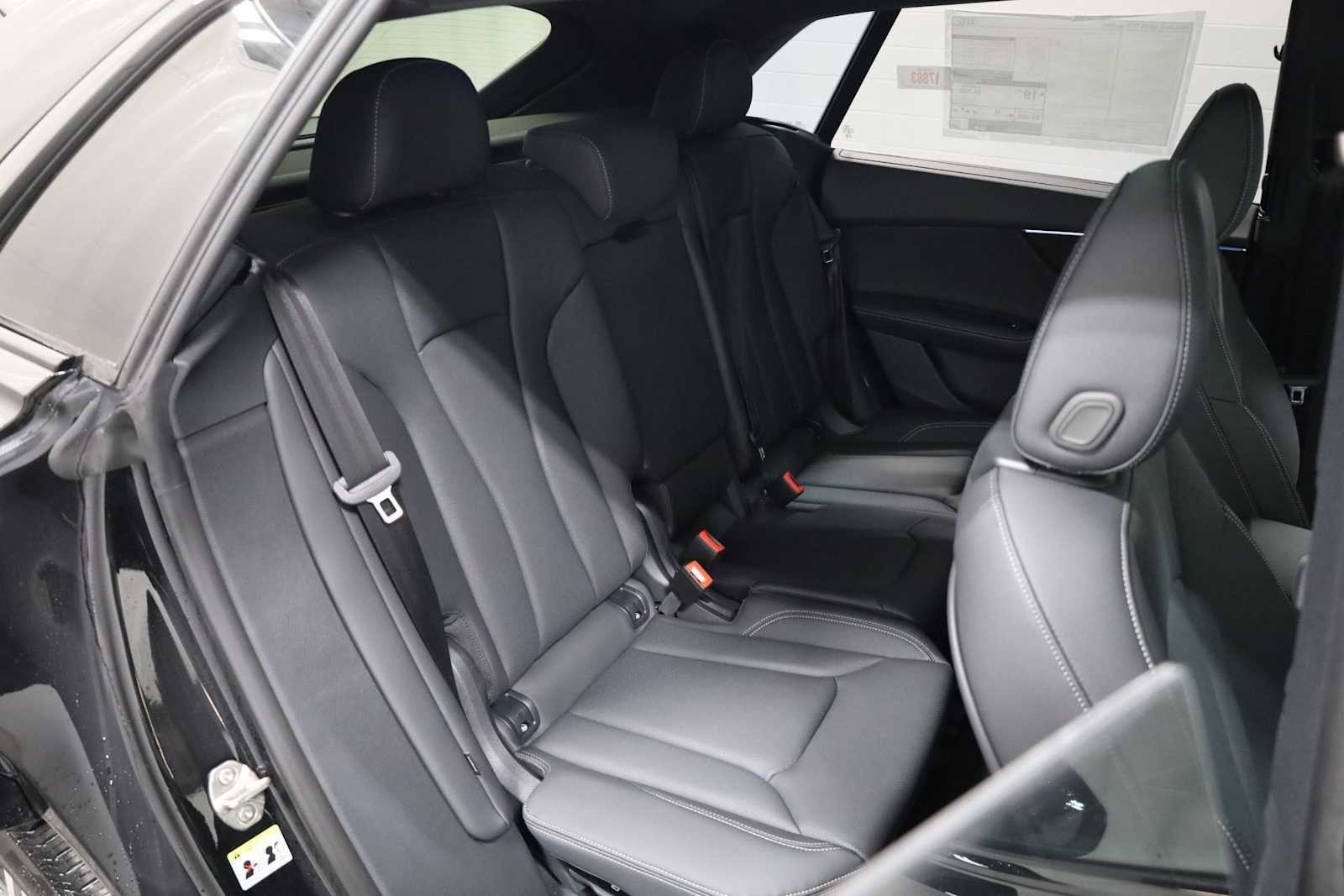 New 2026 Audi Q8 Premium Plus image 34