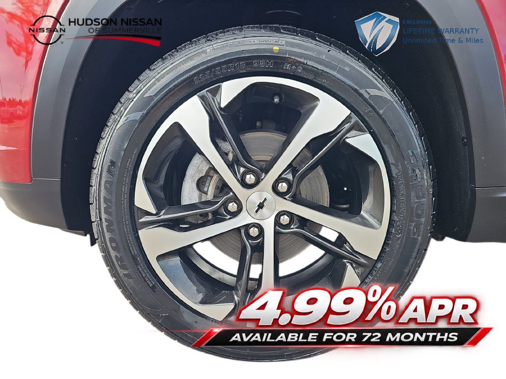 Used 2024 Chevrolet Trax RS w/ Driver Confidence Package FWD image 31