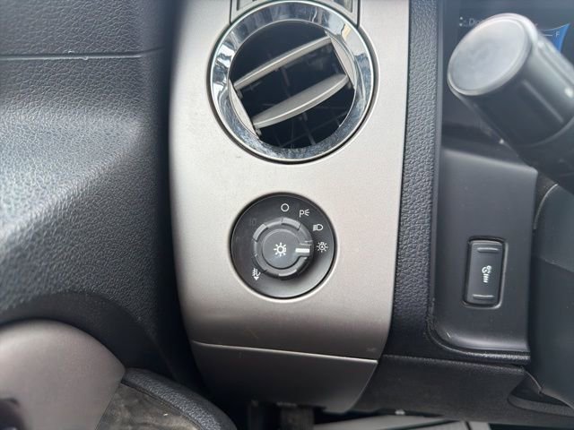 Used 2017 Ford Expedition EL Limited w/ Equipment Group 301A image 5