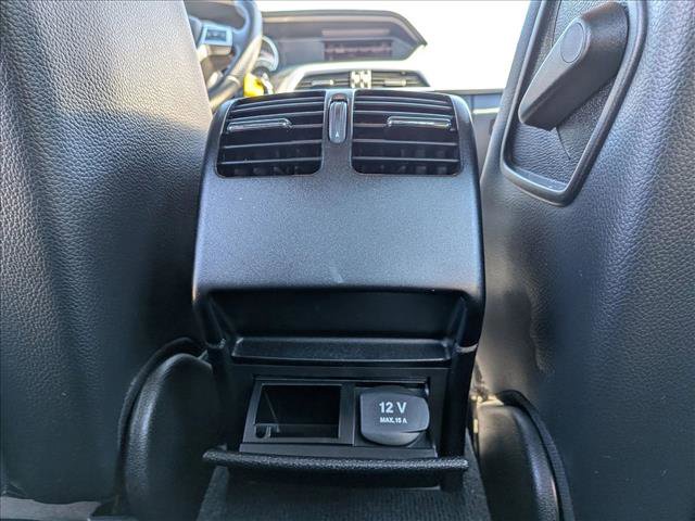 Used 2013 Mercedes-Benz C 250 Sedan image 15