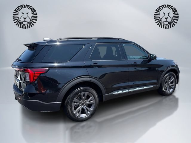 Used 2025 Ford Explorer Active w/ Active Comfort Package AWD/4WD image 6