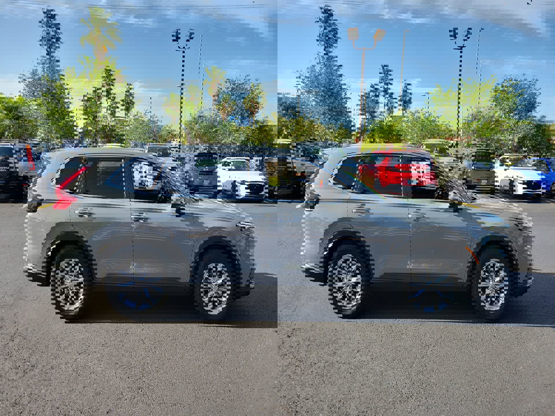 Used 2024 Honda CR-V EX-L image 5