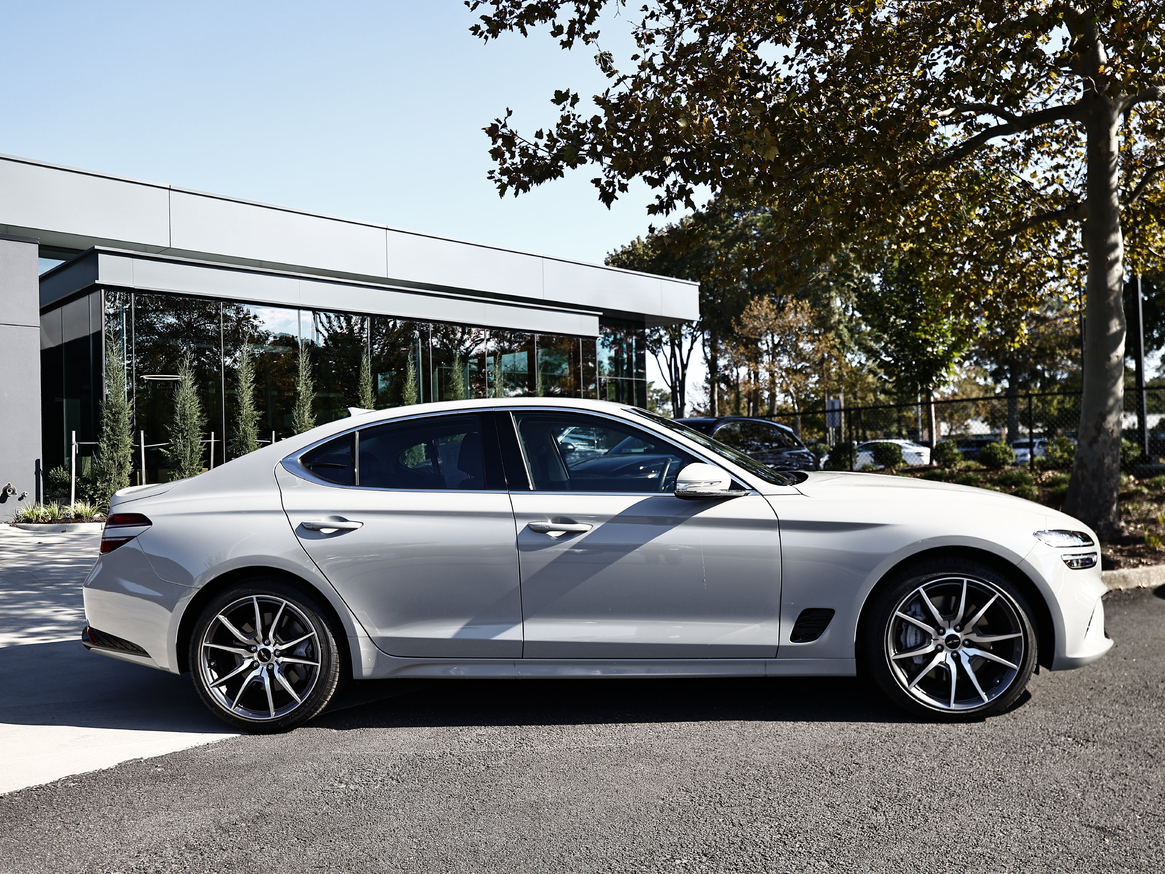 Used 2026 Genesis G70 2.5T AWD/4WD image 4