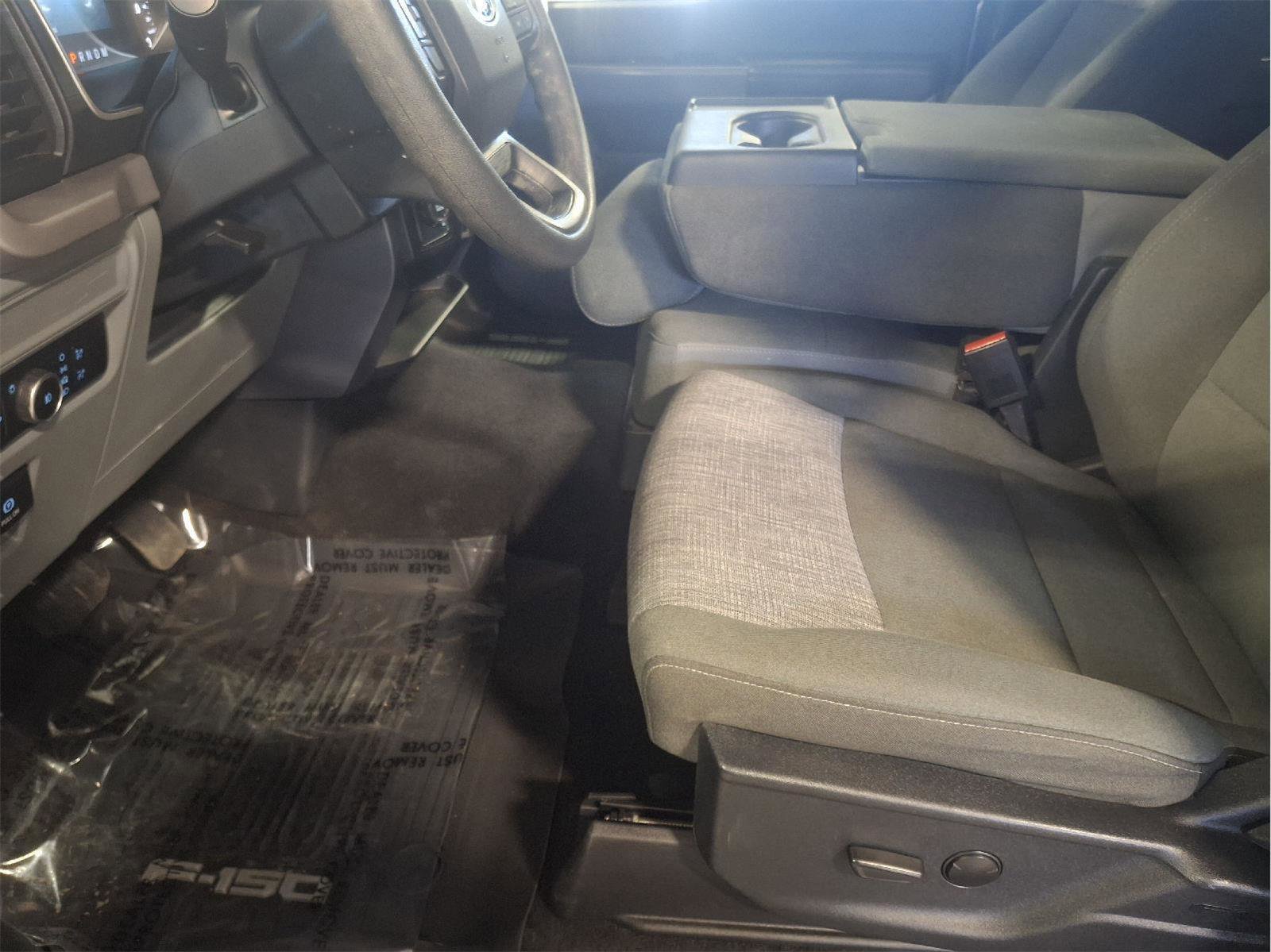 Used 2023 Ford F150 XLT image 7