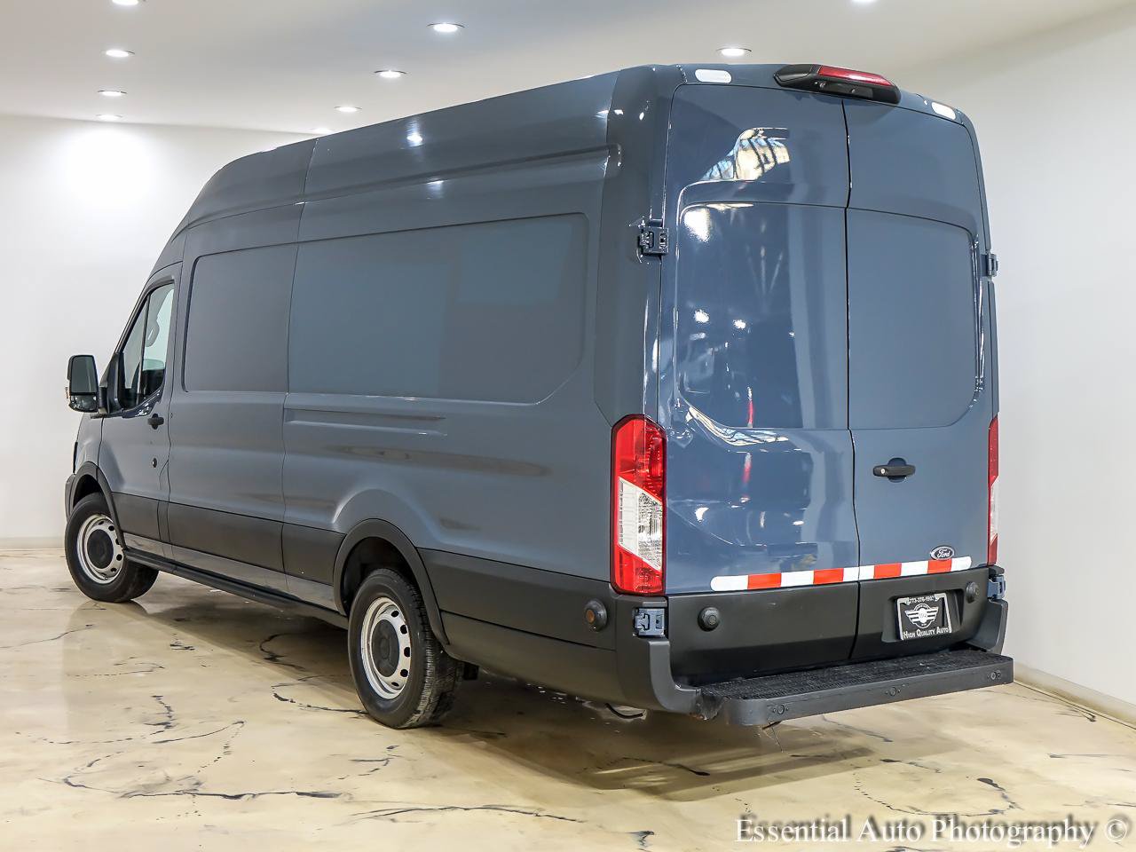 Used 2020 Ford Transit 250 148 High Roof Extended RWD image 6