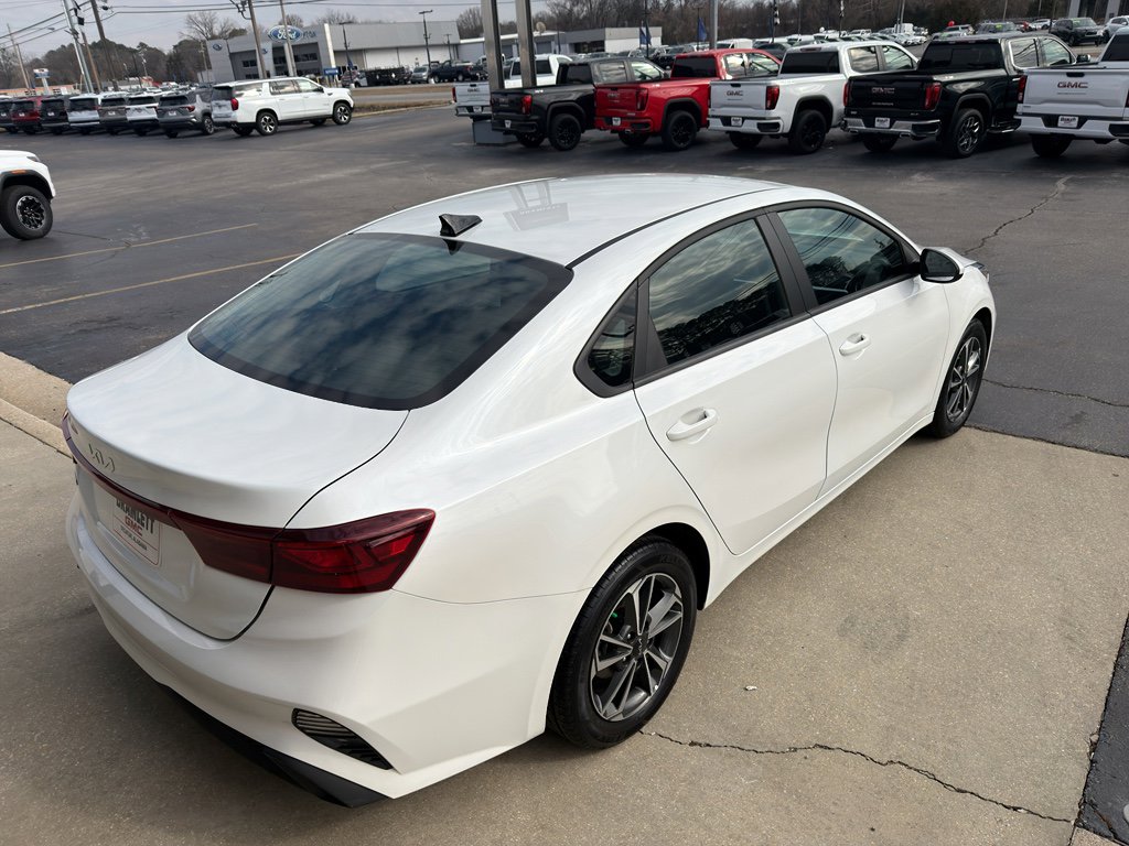 Used 2024 Kia Forte LXS image 5