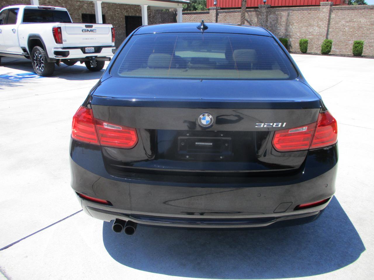 Used 2015 BMW 328i Sedan RWD image 6