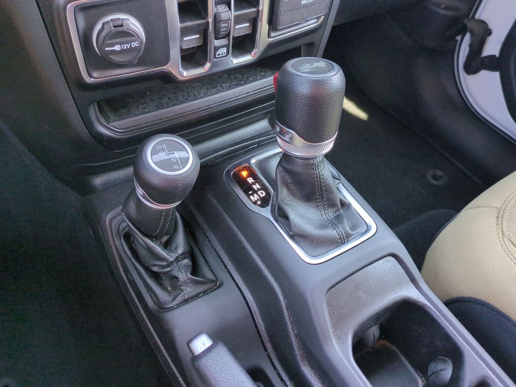 Used 2022 Jeep Wrangler Unlimited Sport image 33