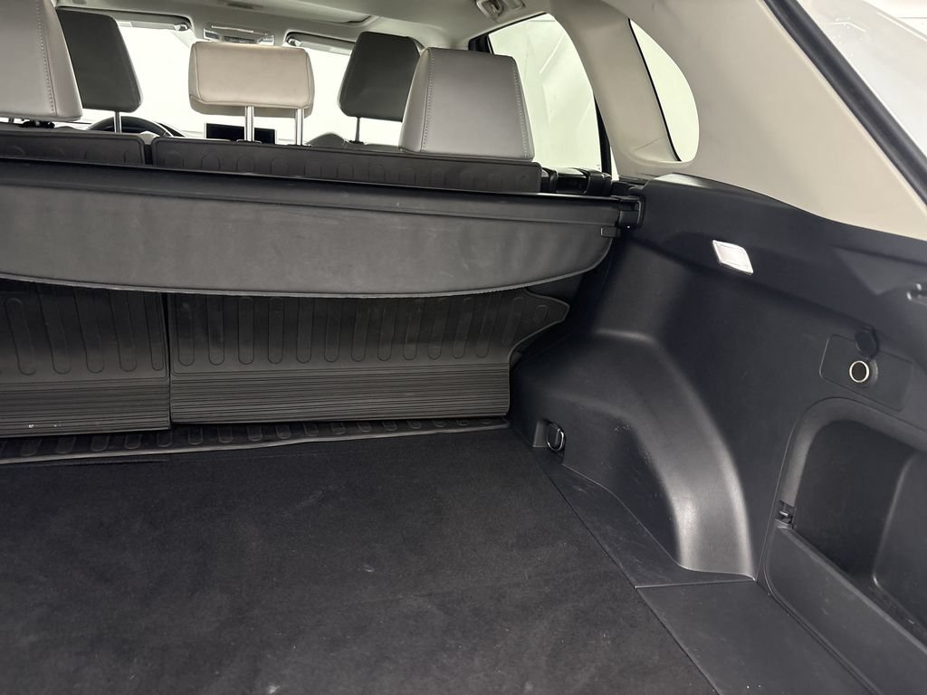 Used 2024 Toyota RAV4 XLE Premium AWD/4WD image 17