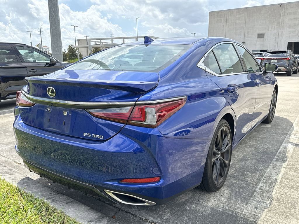 Used 2023 Lexus ES 350 F Sport w/ Accessory Package (Z2) FWD image 11