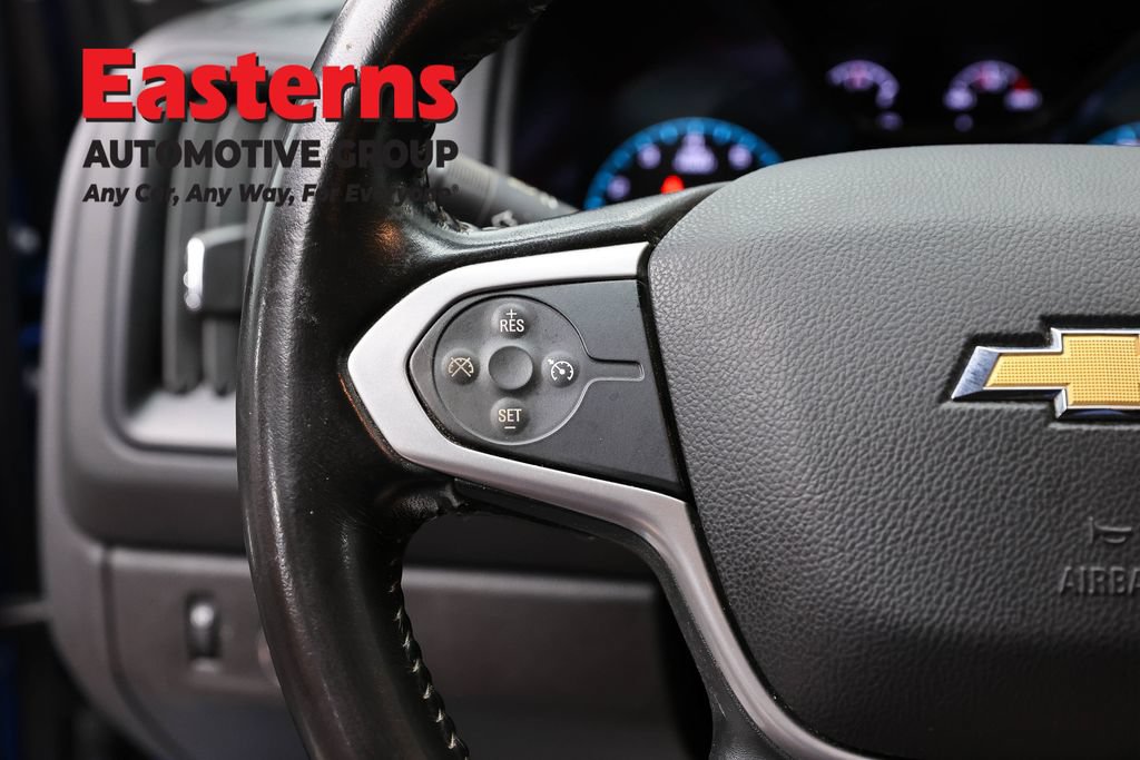 Used 2022 Chevrolet Colorado LT RWD image 15