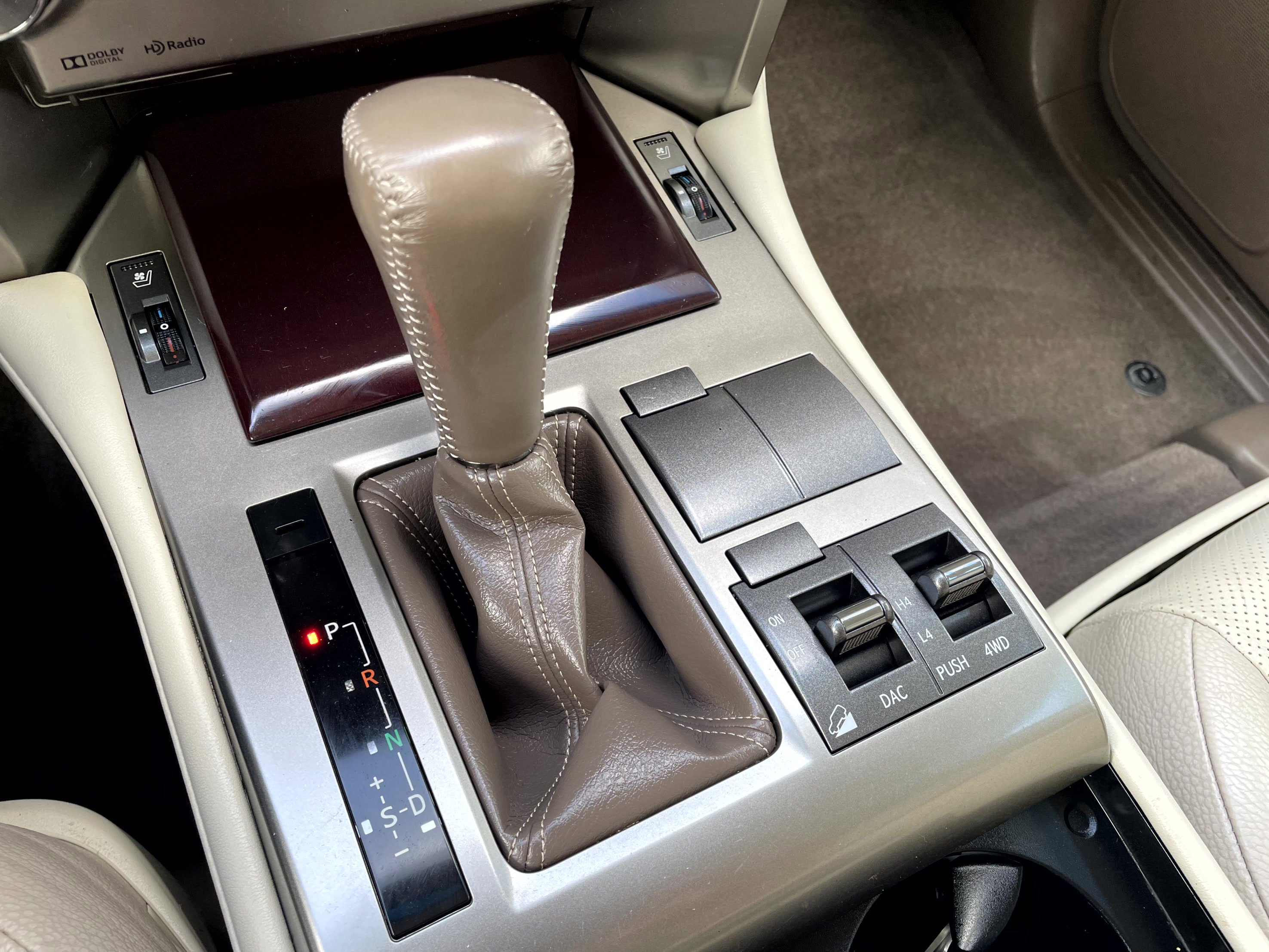 Used 2019 Lexus GX 460 Premium w/ Premium Package AWD/4WD image 19