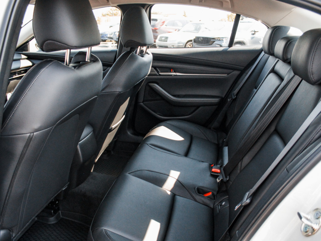 New 2026 MAZDA MAZDA3 s Sport FWD image 21