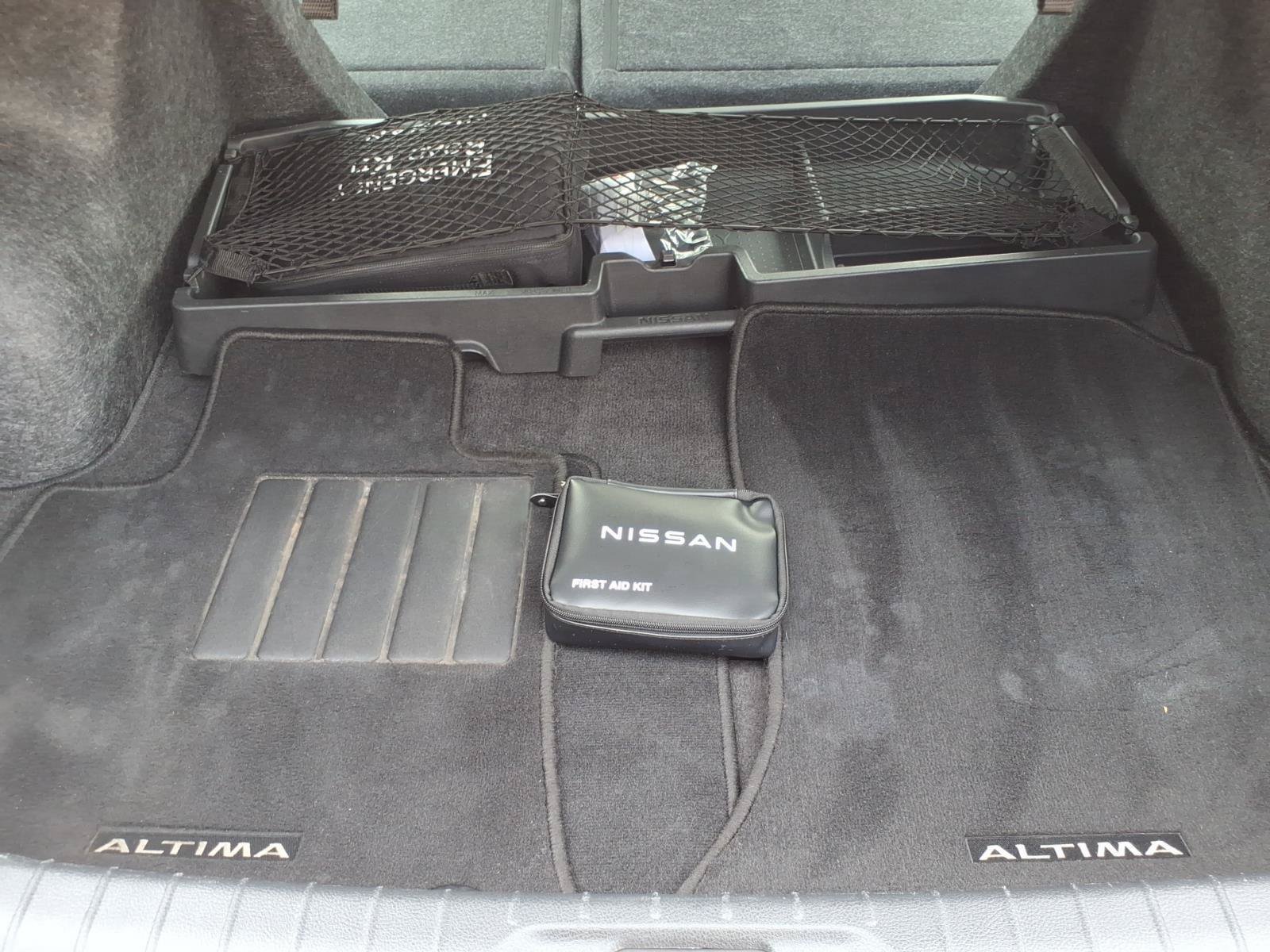 Used 2023 Nissan Altima 2.5 SL FWD image 32