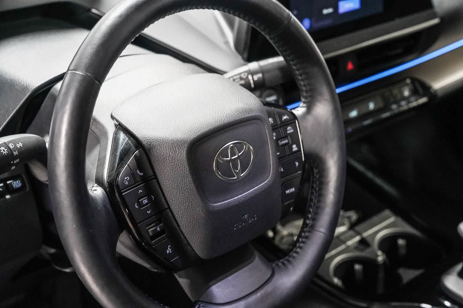 Certified 2023 Toyota Prius XLE FWD image 21