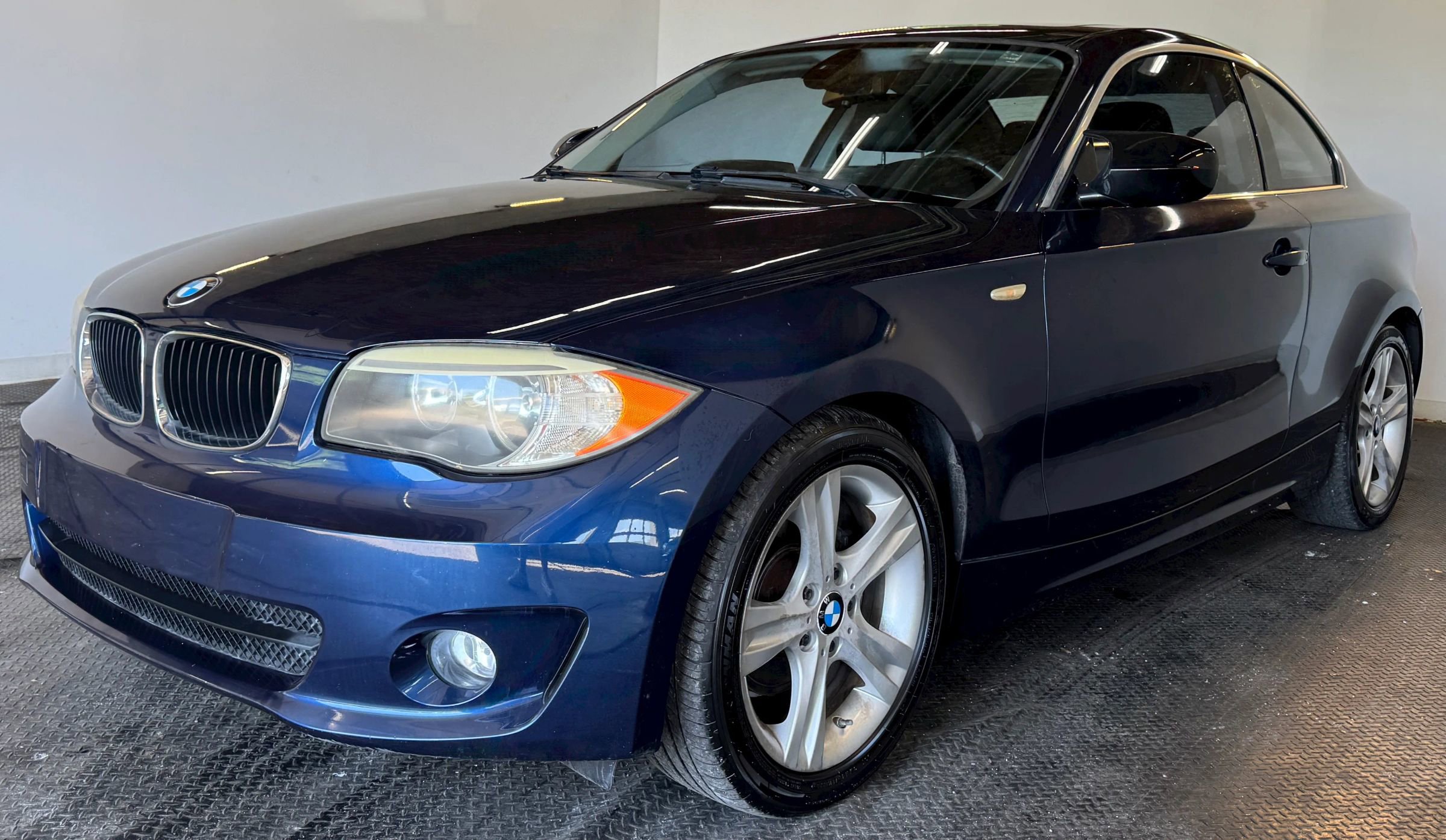 Used 2013 BMW 128i Coupe image 2
