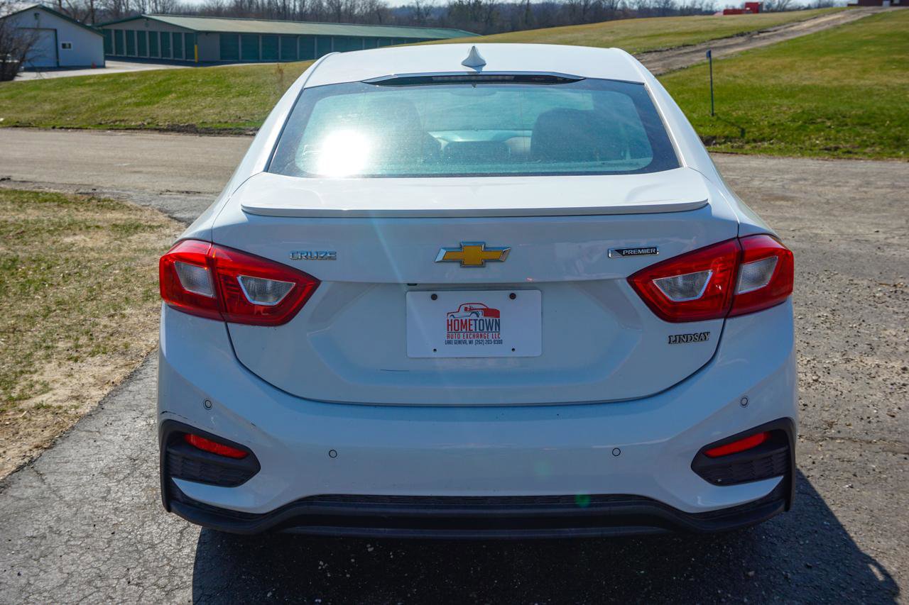 Used 2017 Chevrolet Cruze Premier FWD image 40