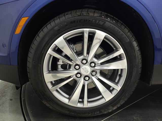 New 2025 Cadillac XT5 Premium Luxury w/ Technology Package image 8