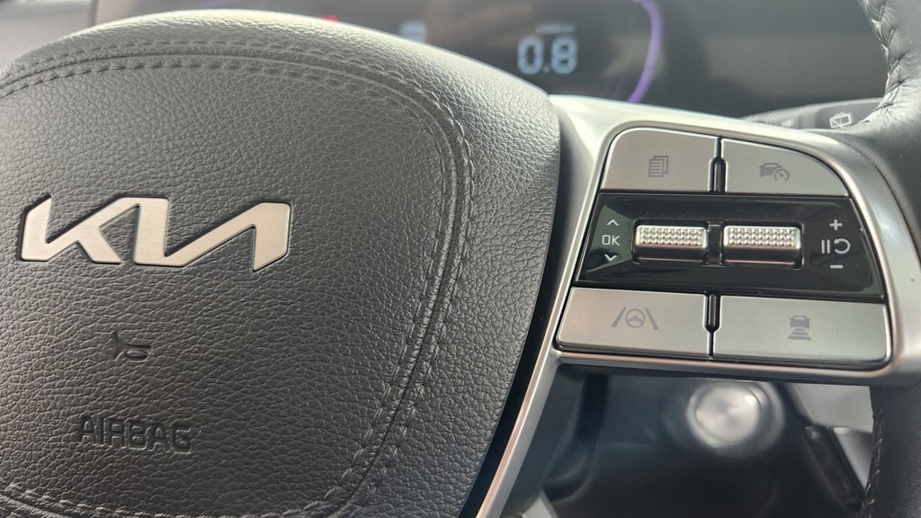 Used 2025 Kia Telluride S AWD/4WD image 27
