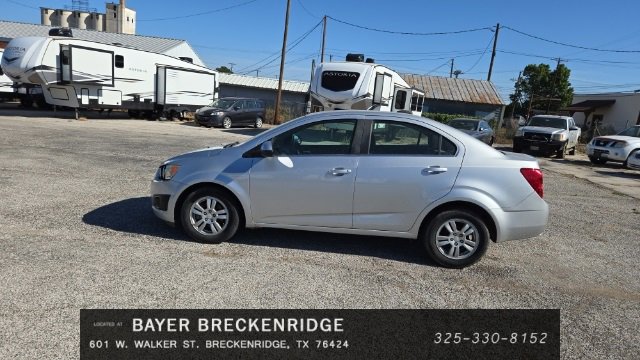 Used 2015 Chevrolet Sonic LT image 8