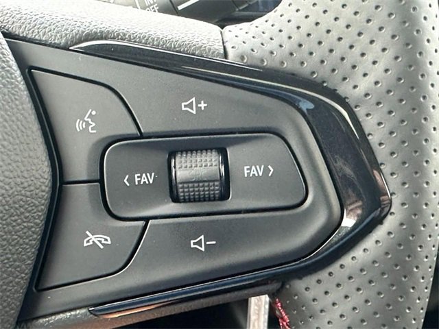 New 2026 Chevrolet Trax RS w/ Sunroof Package image 13