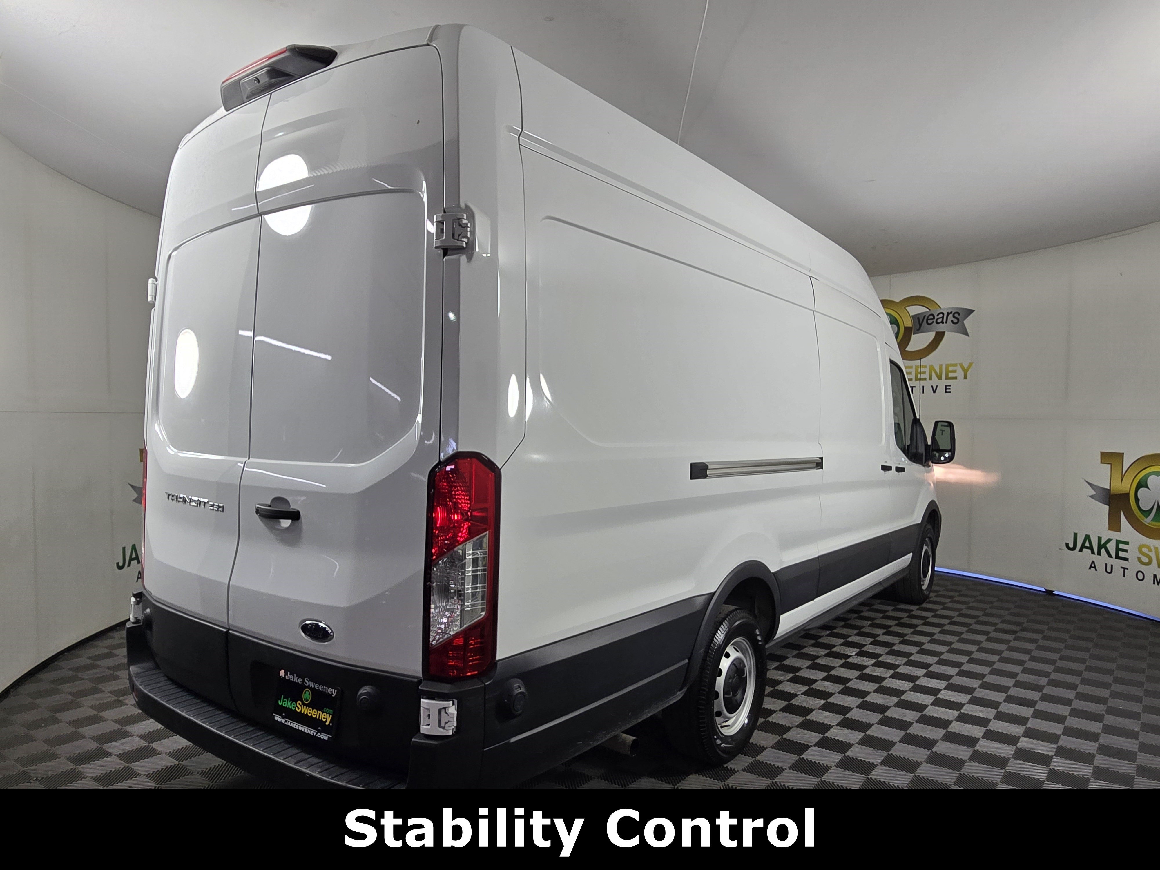 Used 2025 Ford Transit 250 148 High Roof Extended w/ Load Area Protection Package RWD image 9