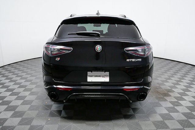 New 2025 Alfa Romeo Stelvio Sprint image 33