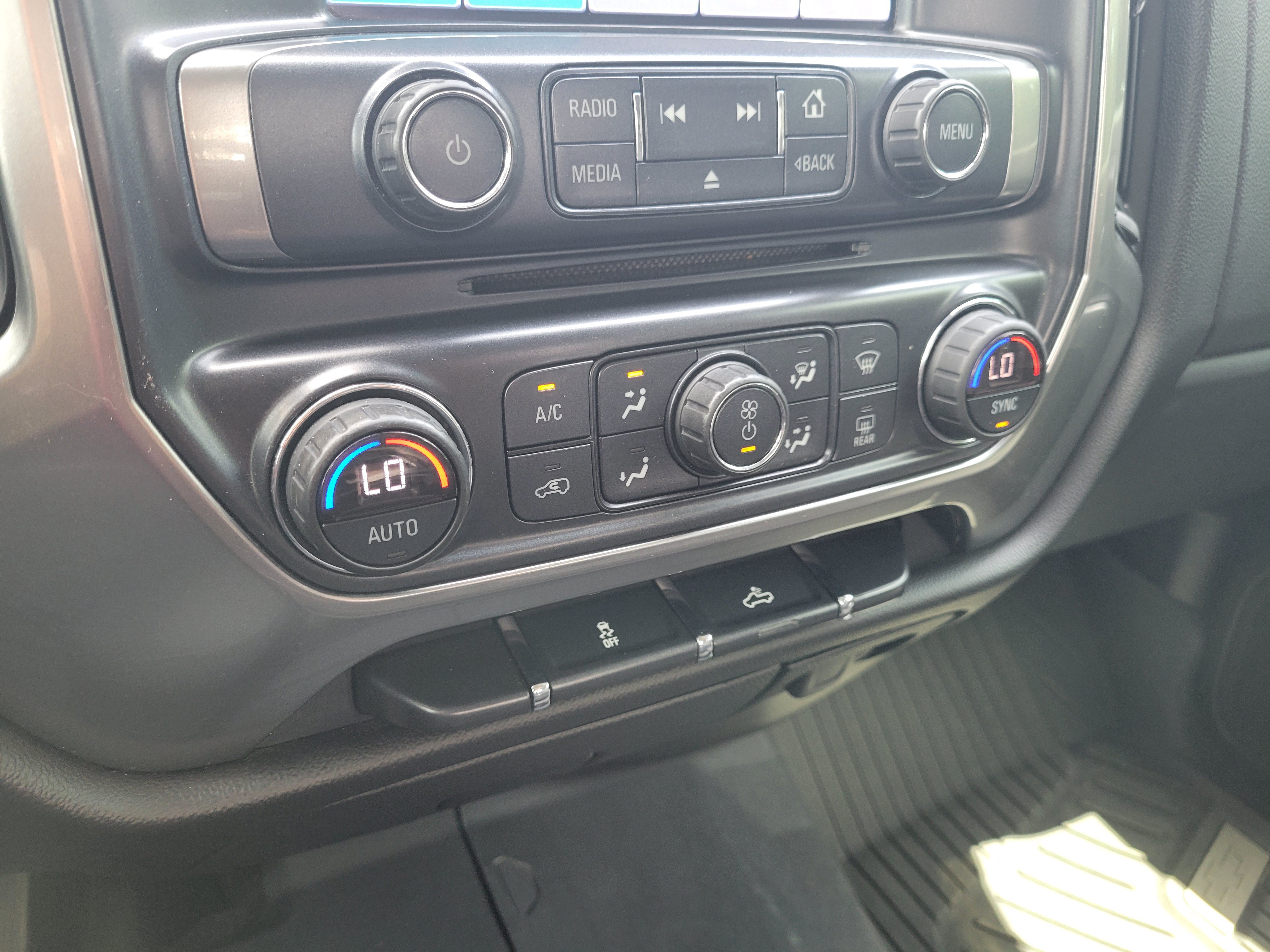 Certified 2017 Chevrolet Silverado 1500 LT w/ All Star Edition RWD image 23