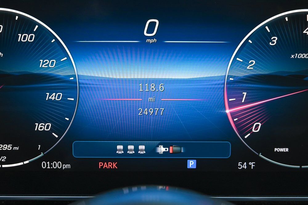 Used 2025 Mercedes-Benz C 300 Sedan image 26