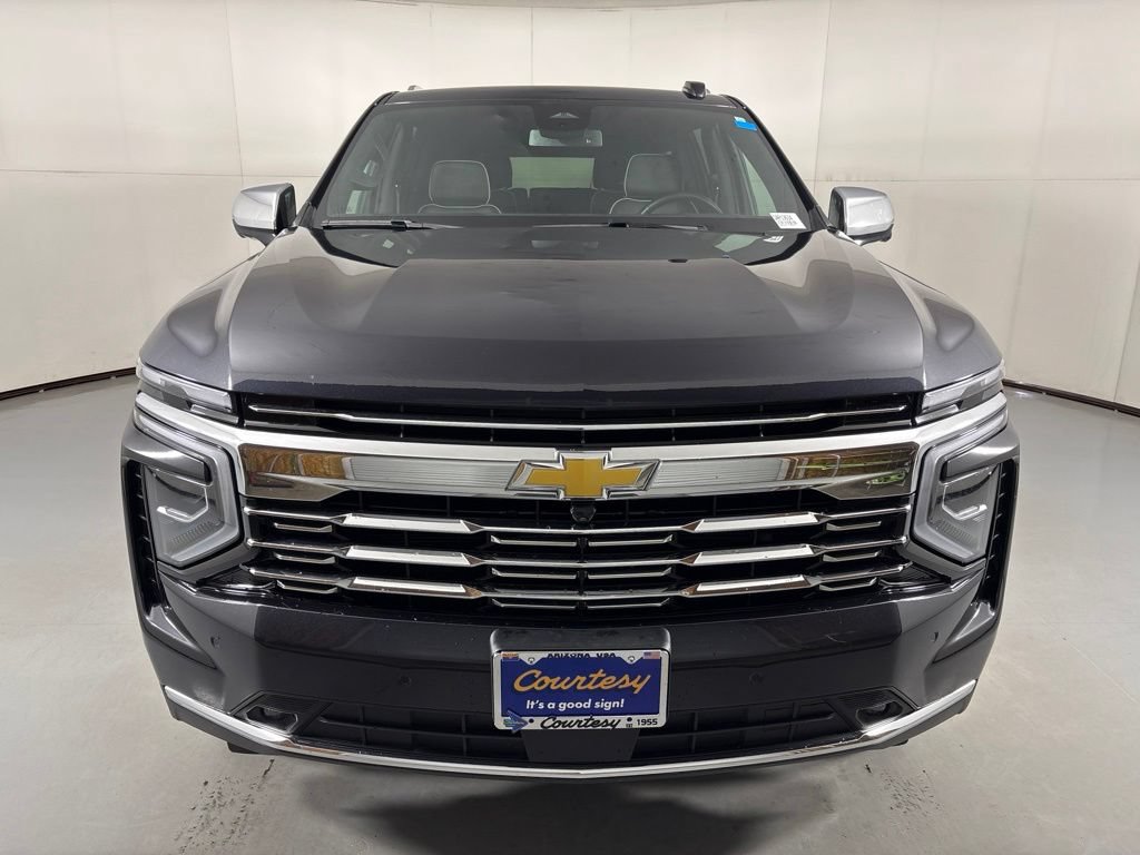 Certified 2025 Chevrolet Suburban Premier AWD/4WD image 4